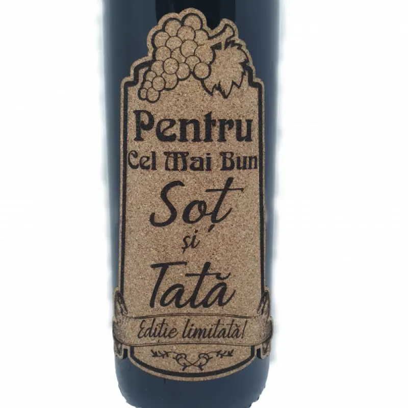 Pentru cel mai bun sot si tata, editie limitata, vin rosu cabernet sauvignon, demisec, 750ml, 13.5% alcool