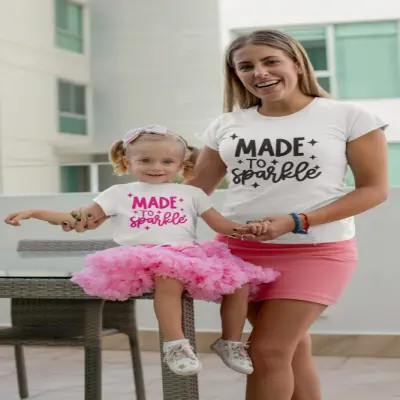 Made to sparkle, tricou cu mesaj c