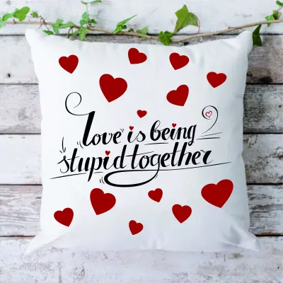 Love is being stupid togheter, perna cu mesaj, 40 cm